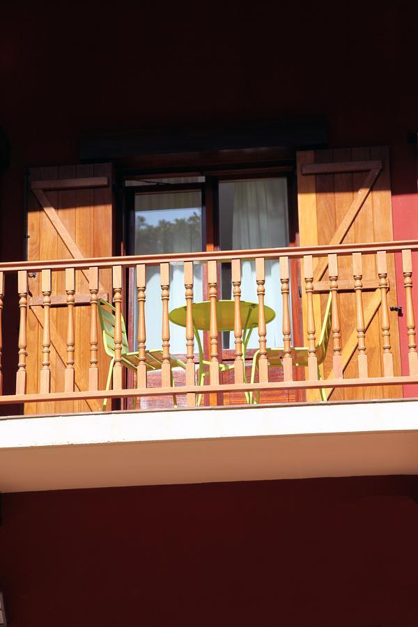 Txikierdi Alde Auto Check-In Hotel Oiartzun Exterior foto